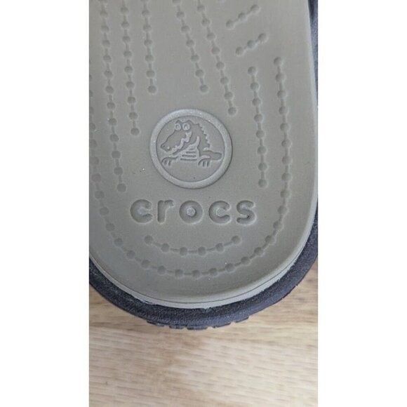CROCS Women's Flip Flops Sandals Size 7W Slip-On Shoes Sanrah Circle Wedge - Picture 5 of 7